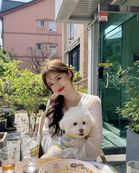 发型不重样！6款蓬松感「低马尾」发型绑法教学，告别扁塌+老气