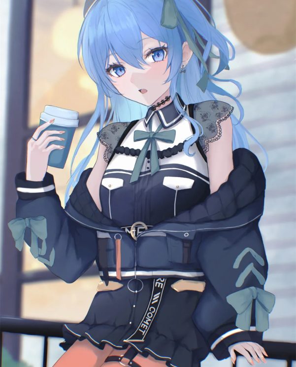 你喜欢蓝色头发美少女吗?