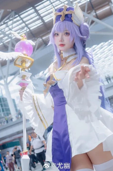 COSPLAY | 人生如茶需慢品，岁月似歌要静听