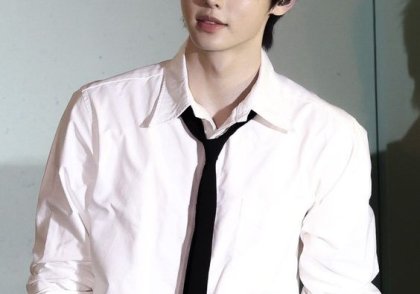 2025 男生穿搭8套示范！简约干净清爽，加码推荐男装淘宝店铺