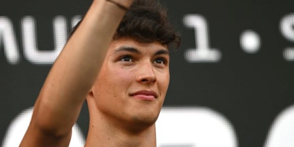 F1最帅赛车手 TOP 10！法拉利老了还是法拉利，高颜值车手谁不爱