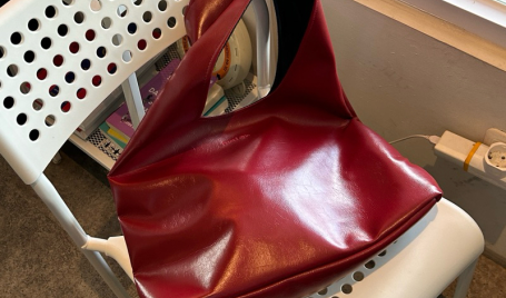 Hobo包推荐 | 10 款高颜值平价Hobo包，大容量慵懒感通勤必备