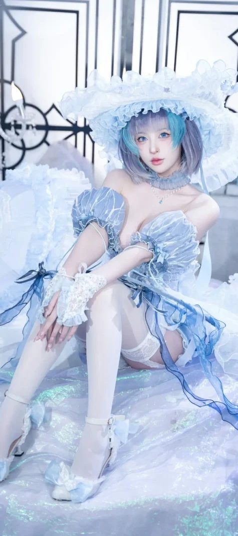 Cosplay|清水由乃 – 碧蓝航线 柴郡废稿礼服