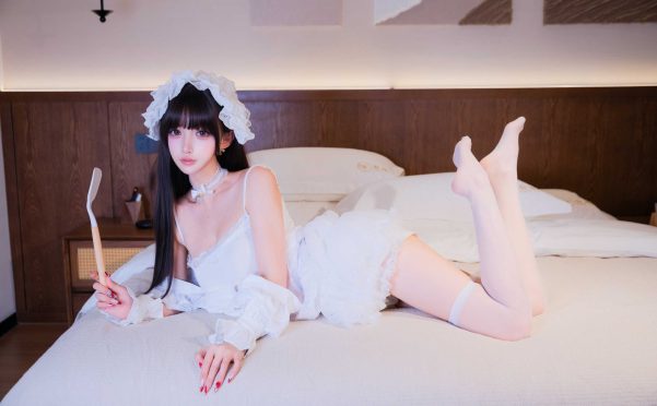 过期米线线喵 厨娘女仆,揭秘春日私房写真从构思到成片的唯美创作之旅